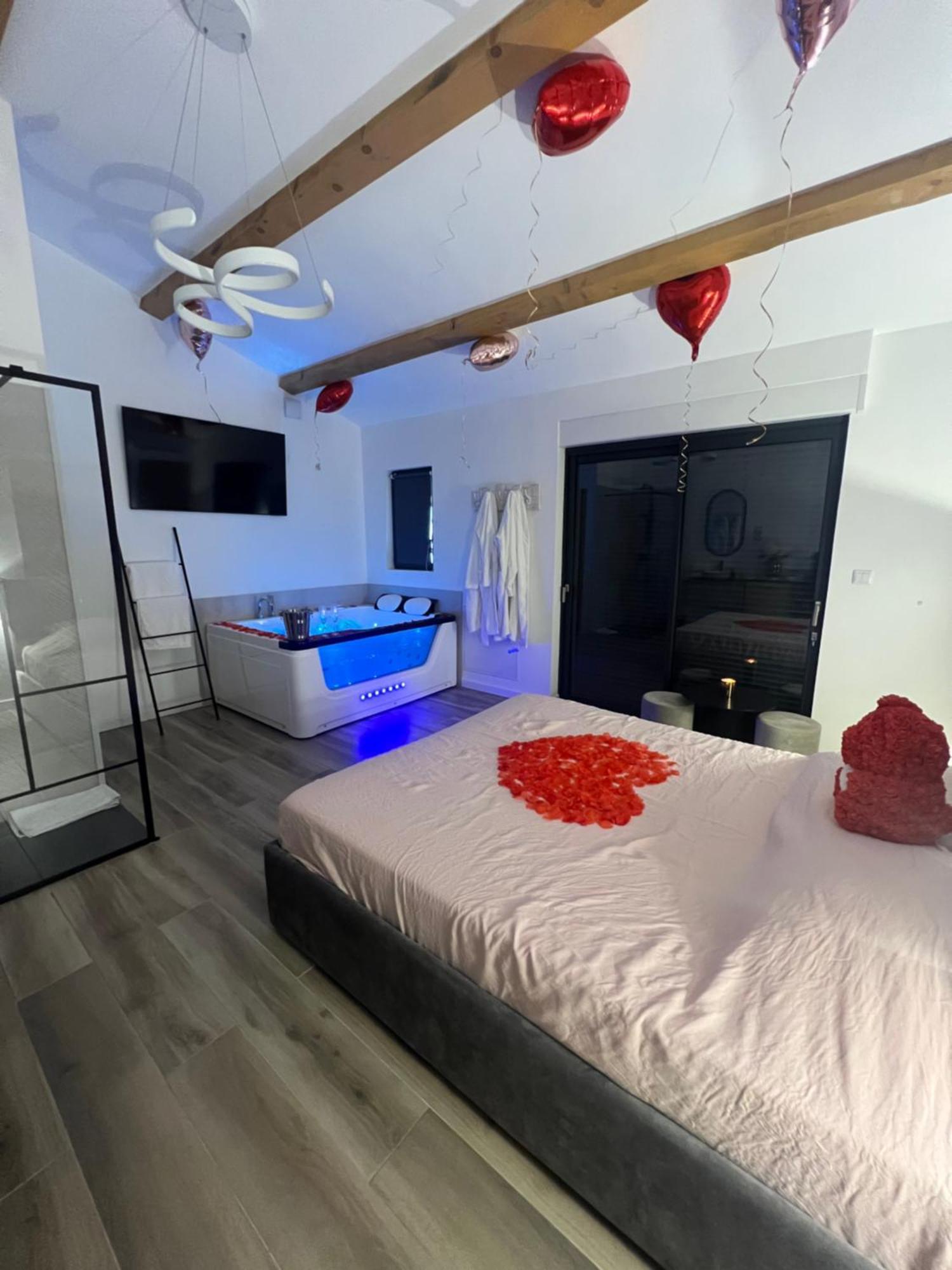 Magnifique Loveroom